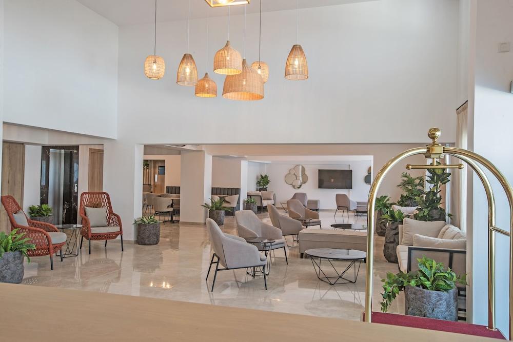 Bohemian Gardens Hotel Πρωταράς Εξωτερικό φωτογραφία