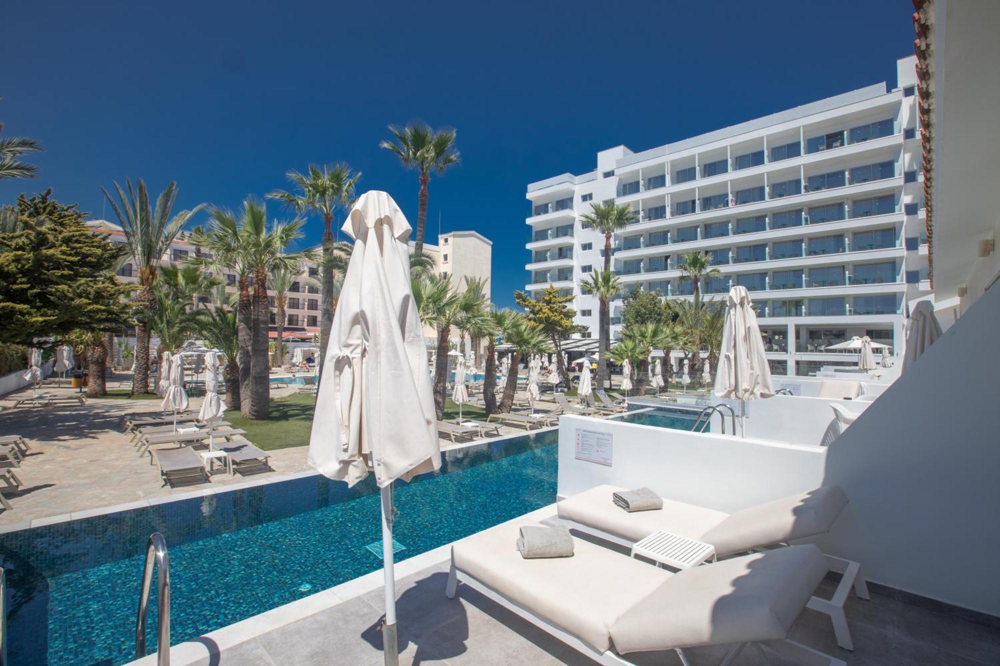Bohemian Gardens Hotel Πρωταράς Εξωτερικό φωτογραφία