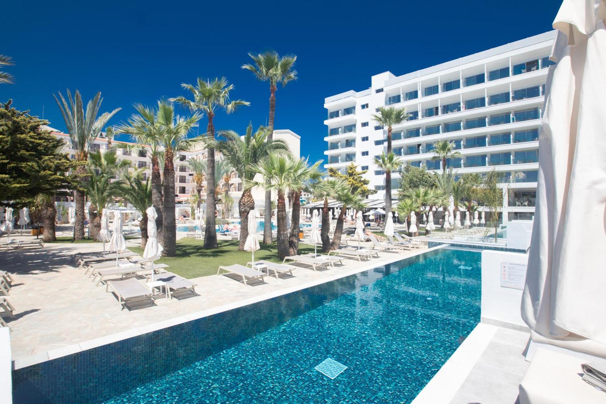 Bohemian Gardens Hotel Πρωταράς Εξωτερικό φωτογραφία
