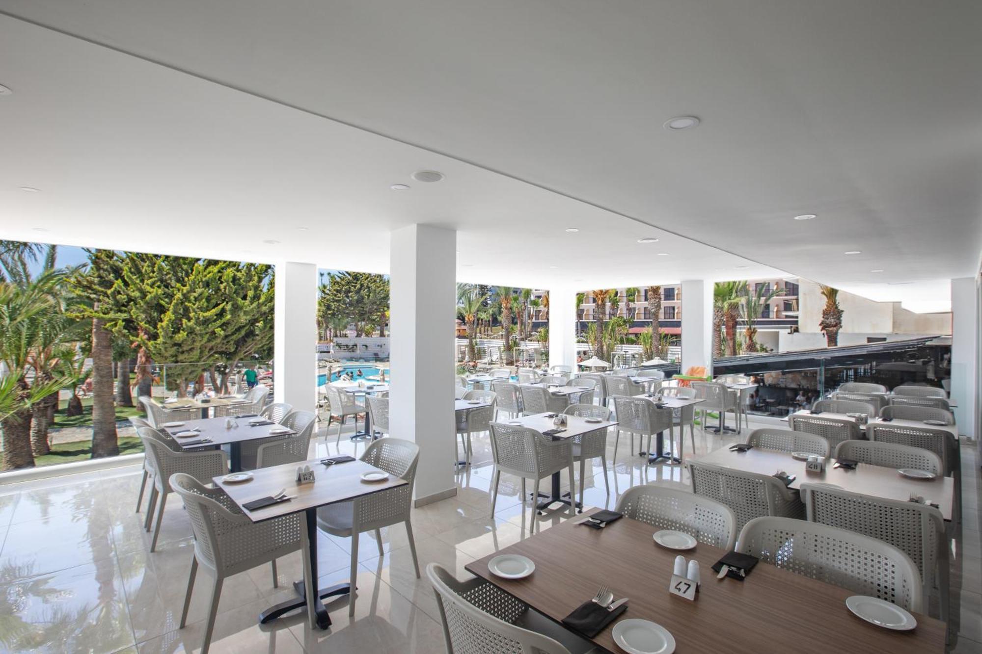 Bohemian Gardens Hotel Πρωταράς Εξωτερικό φωτογραφία