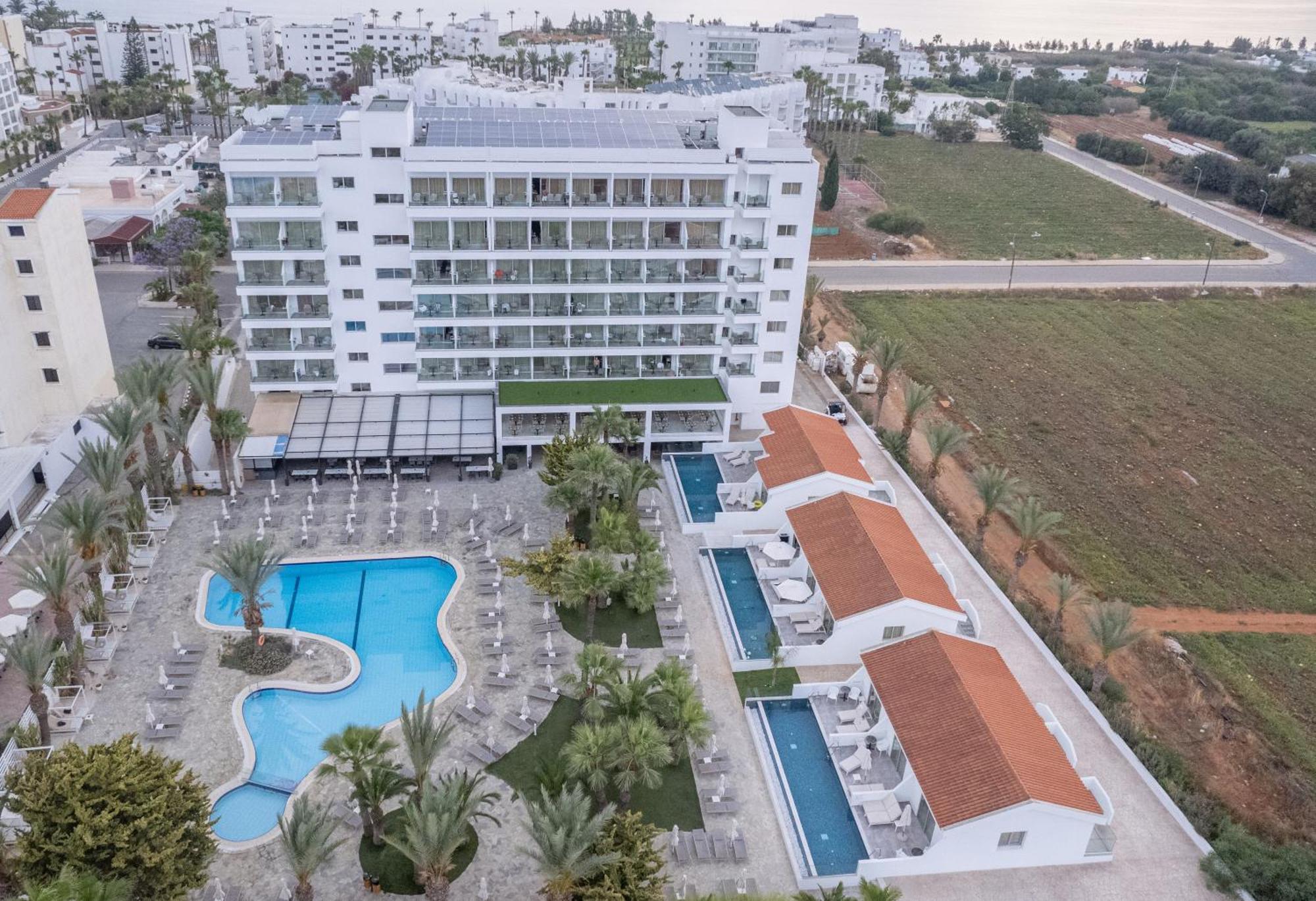 Bohemian Gardens Hotel Πρωταράς Εξωτερικό φωτογραφία