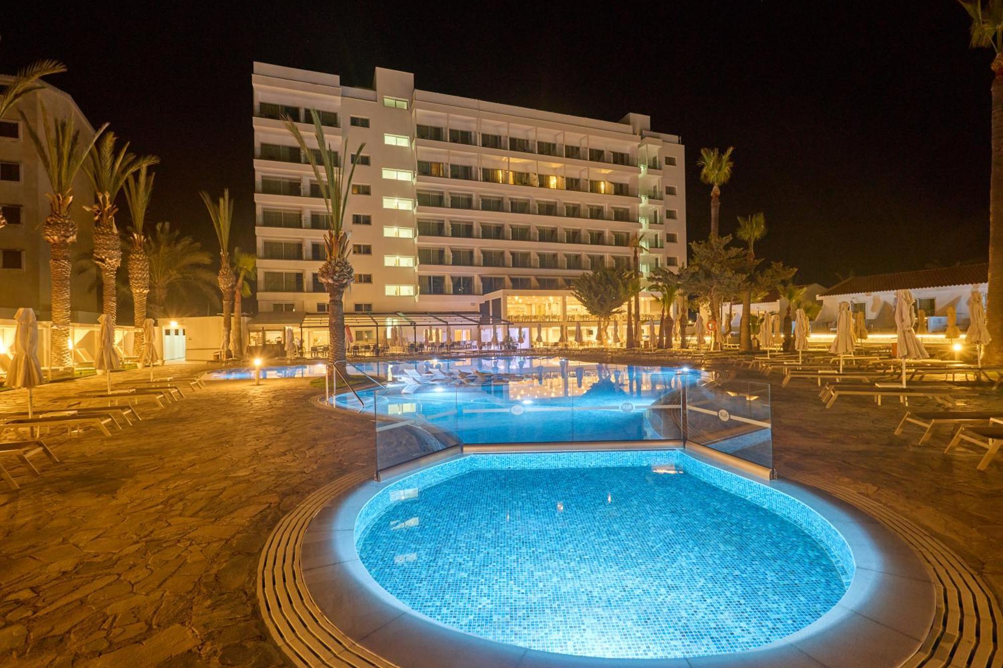 Bohemian Gardens Hotel Πρωταράς Εξωτερικό φωτογραφία
