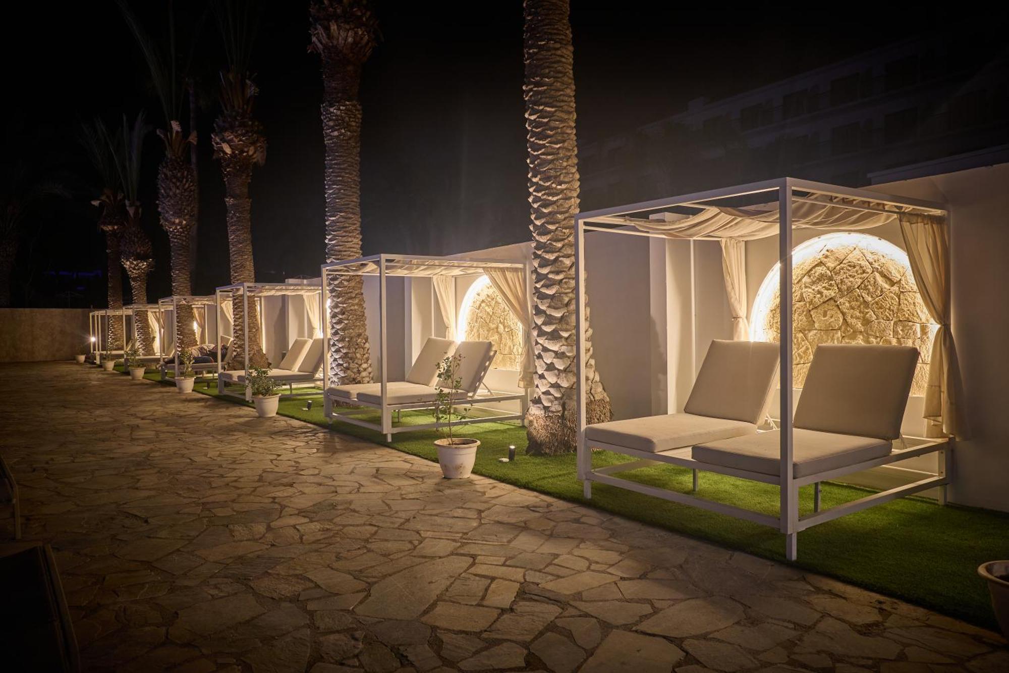 Bohemian Gardens Hotel Πρωταράς Εξωτερικό φωτογραφία